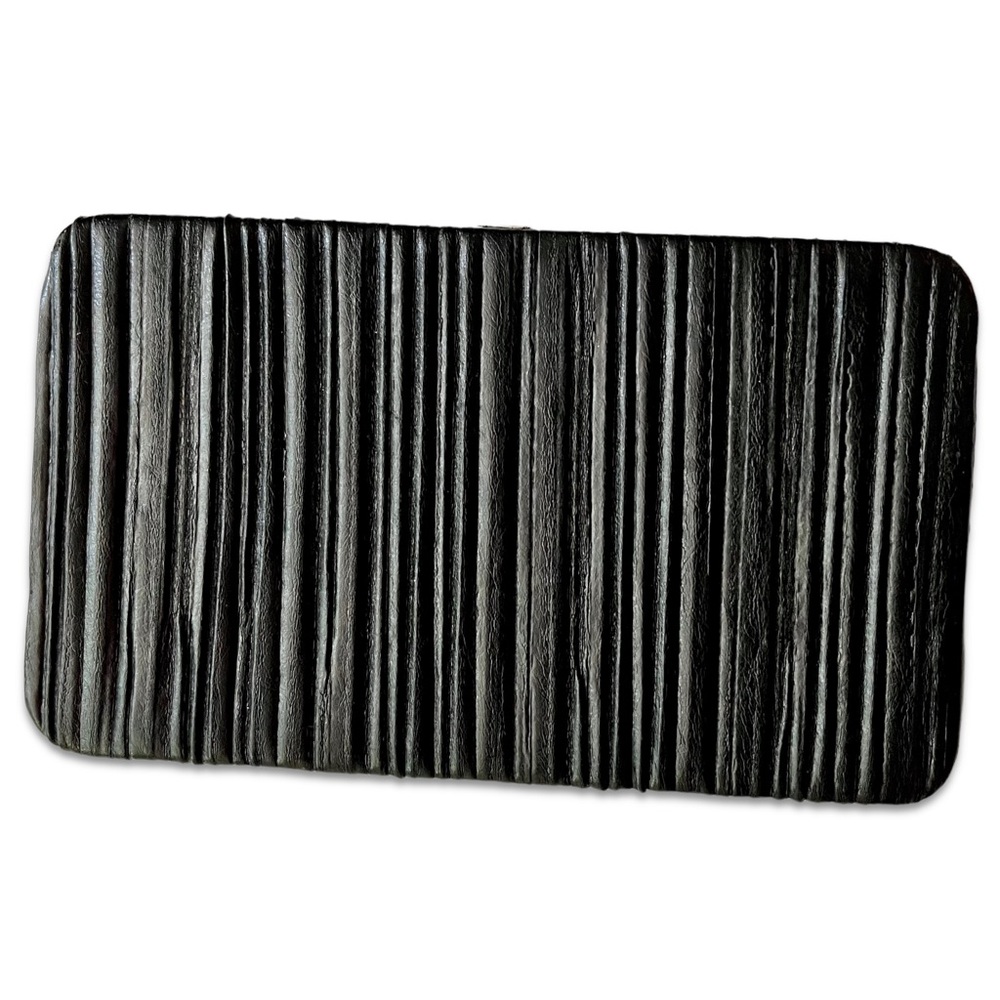 NWT Modern Vintage Black Wallet Silver Top Closure